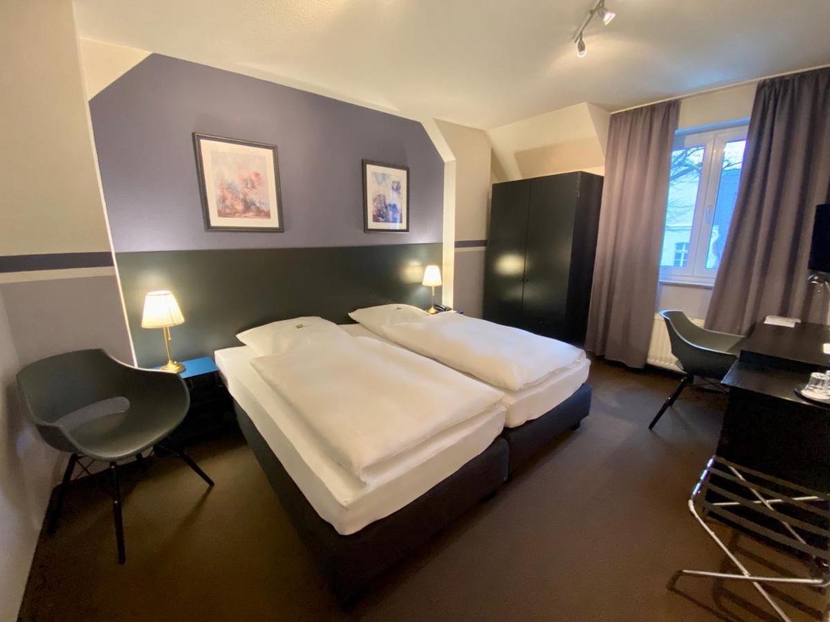 Hotel Kaiserswerth Düsseldorf Extérieur photo