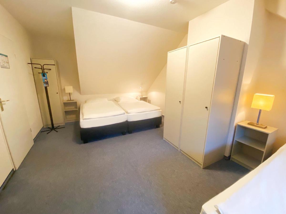 Hotel Kaiserswerth Düsseldorf Extérieur photo
